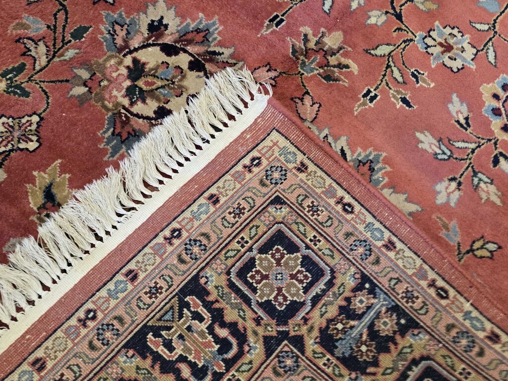 Vintage Hand Woven Wool Persian Kashan Carpet 9'5" by 6'