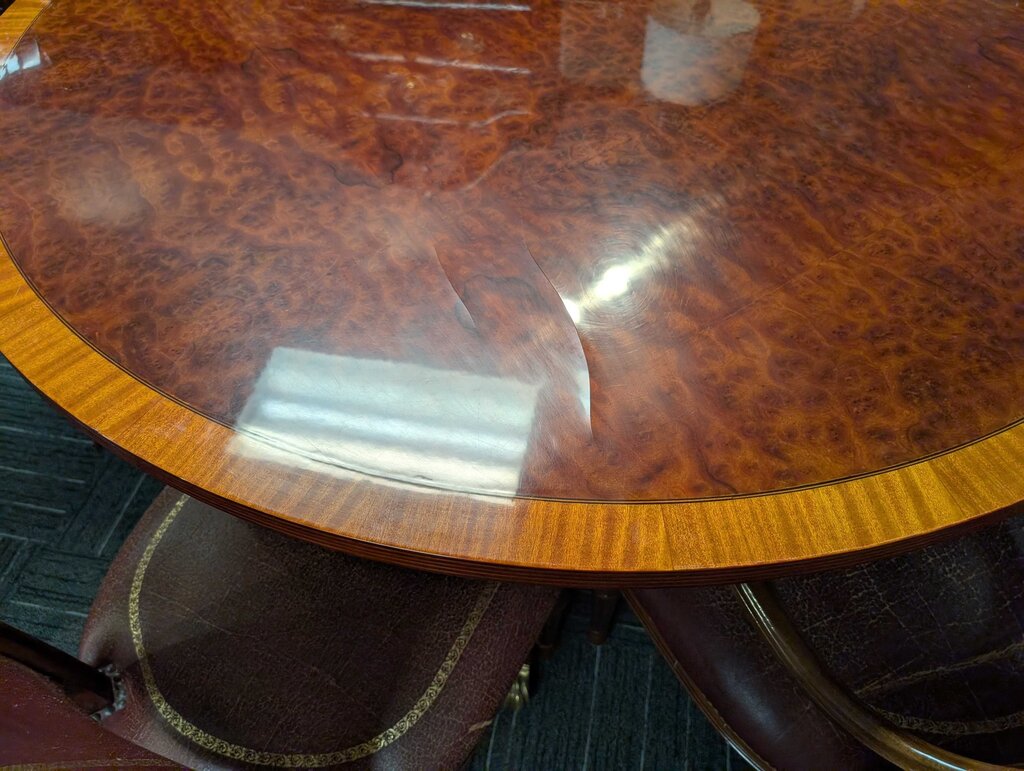 Formal Table With Six Chairs
