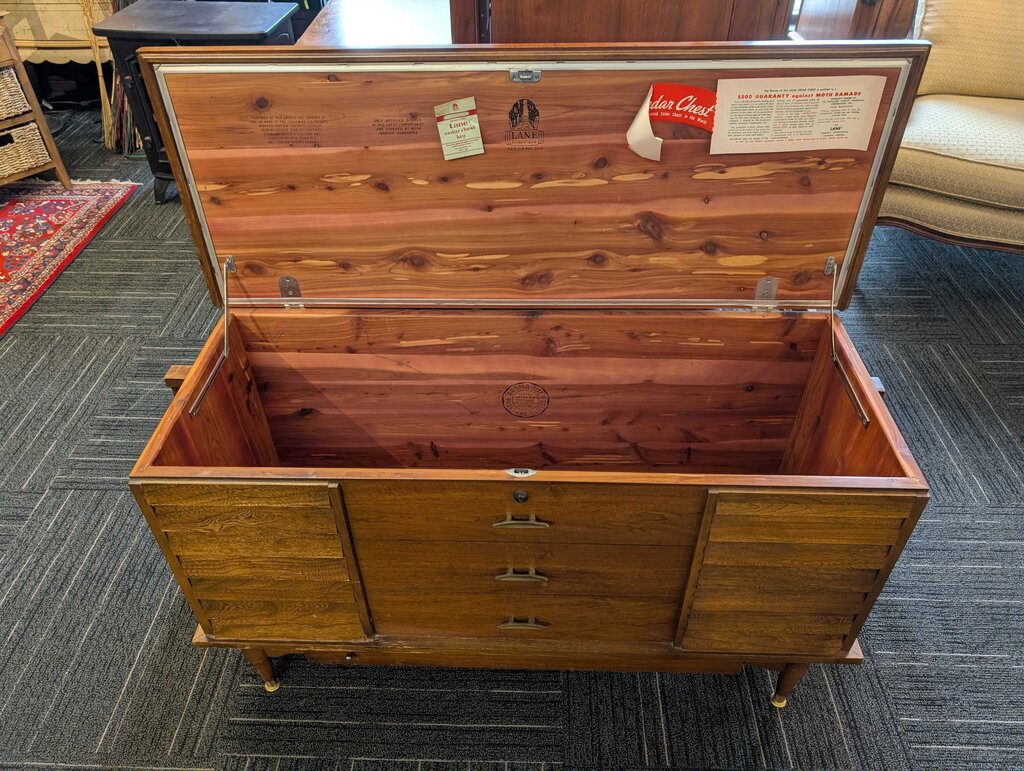 Mid Century Lane Cedar Chest