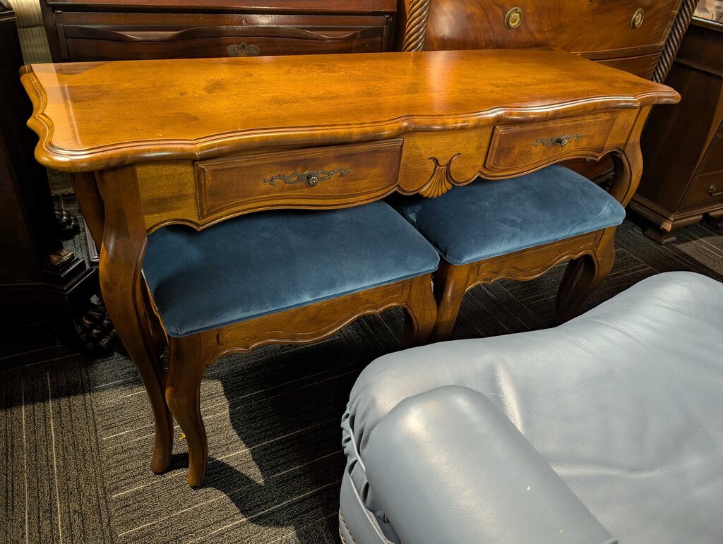 Country French Ethan Allen Console Table With Two Benches