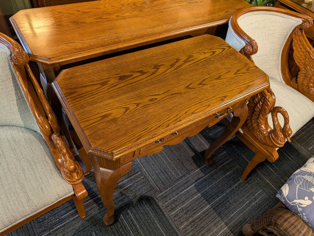Solid Oak Ethan Allen Entry Table