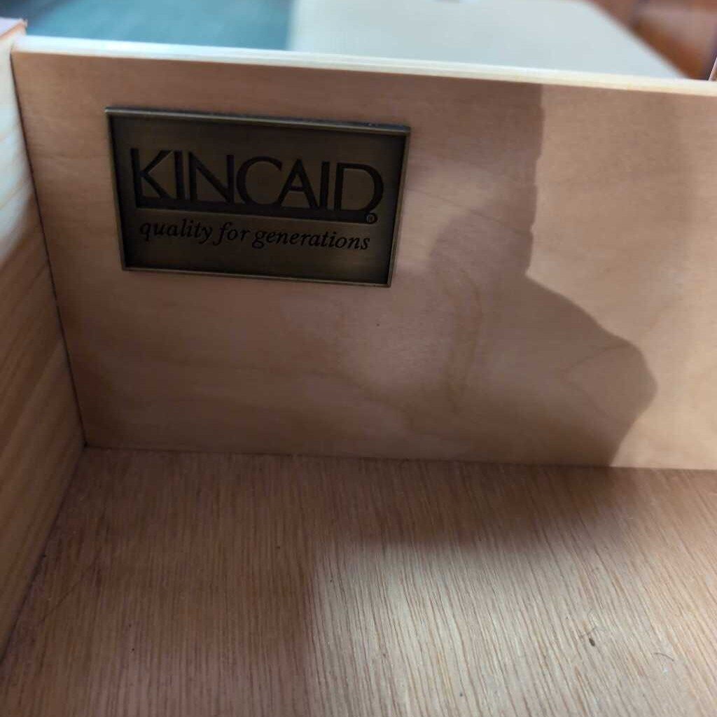 Oak Bachelors Chest by Kincaid