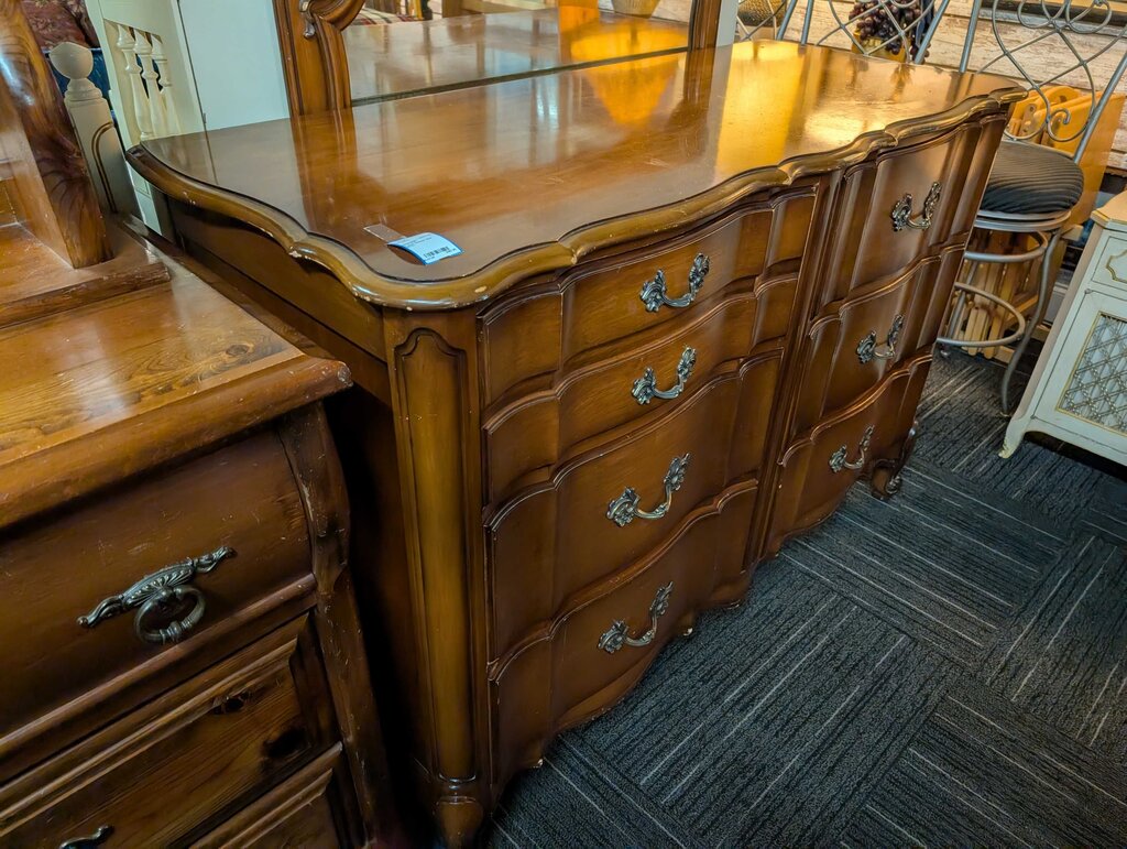 French Dresser With Mirror