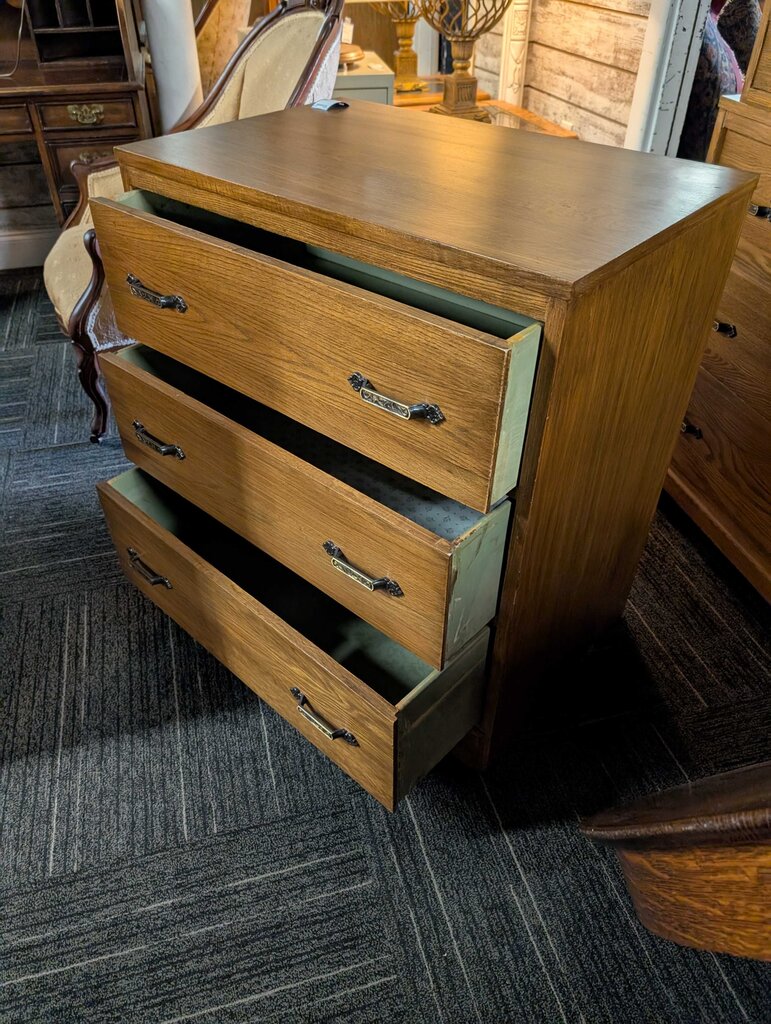 Vintage Chest Of Drawers