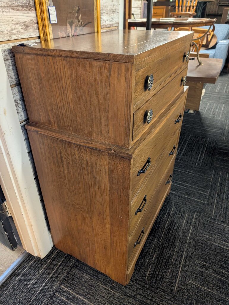 Vintage Oak Chest Of Drawers