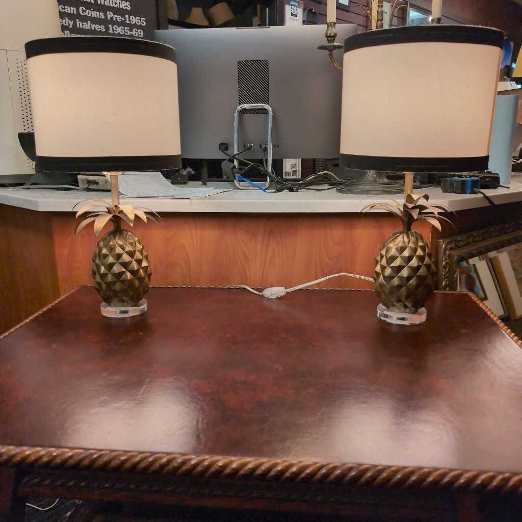 Pair of Pottery Barn Pineapple Lamps
