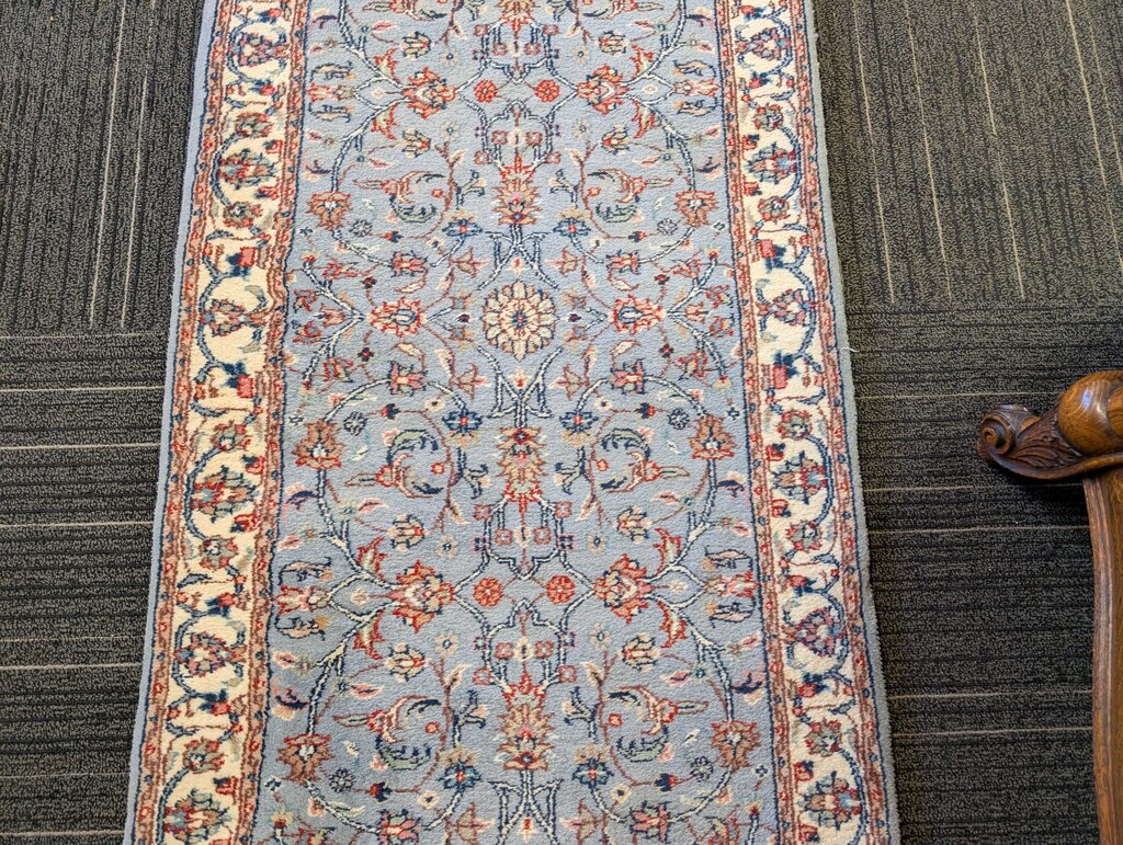 Hand Woven Wool Runner 2' 6'' x 8'