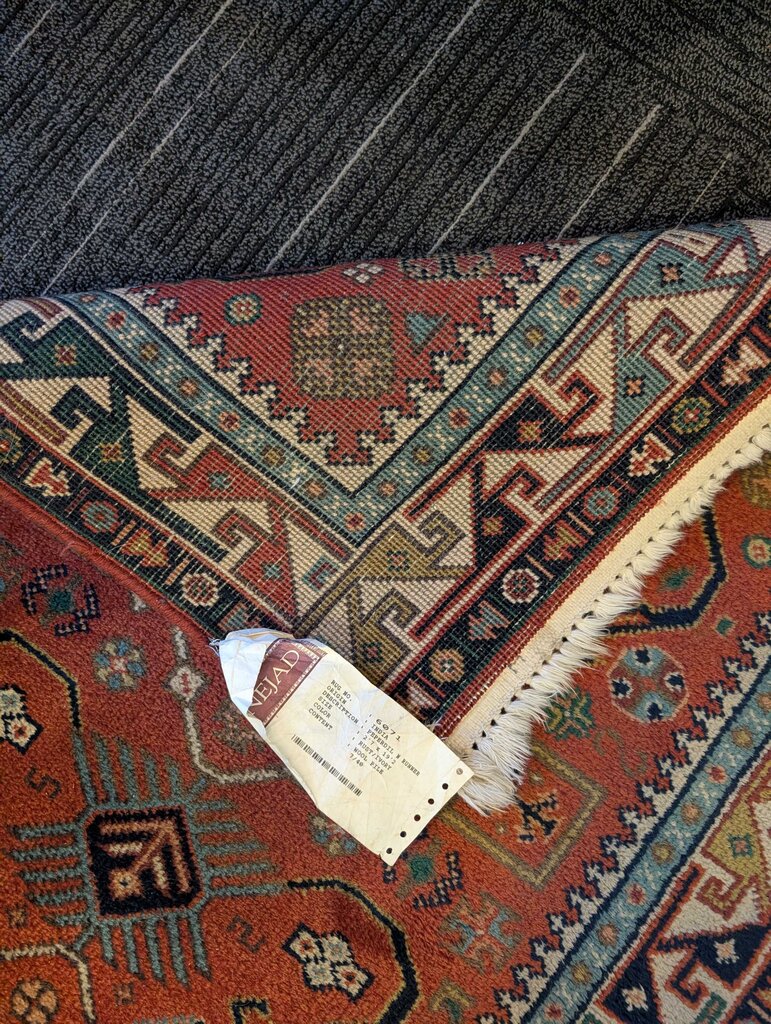 Peperdil Wool Runner 2'7'' x 19'2''
