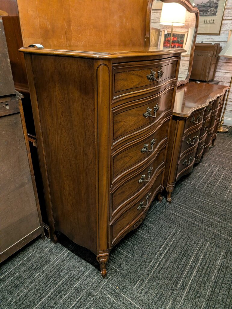 French Chest Of Drawers