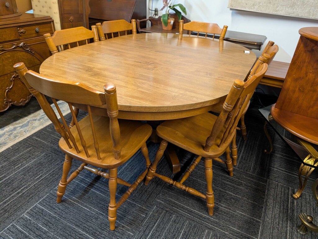 Formica Top Table With Six Chairs