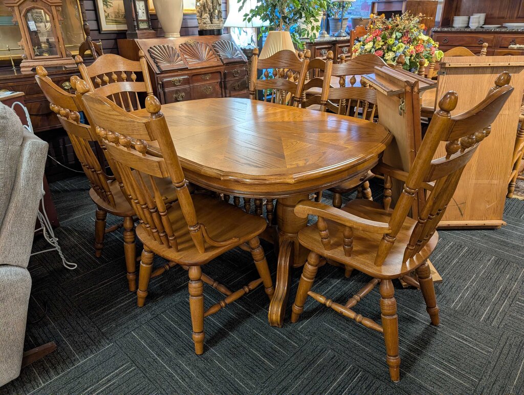 Oak Table With Six Chairs