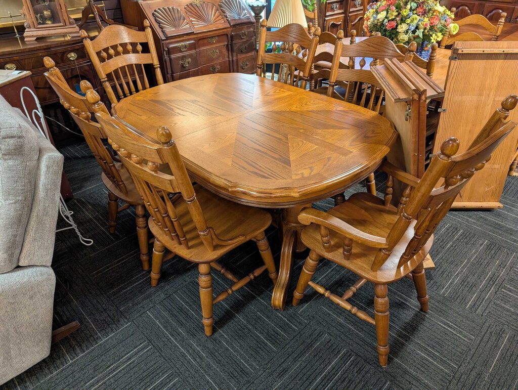 Oak Table With Six Chairs