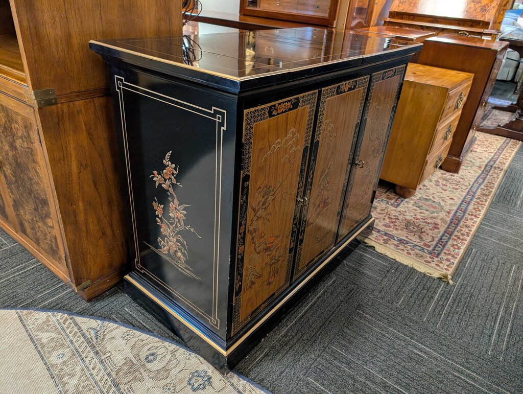 Chinoiserie Server