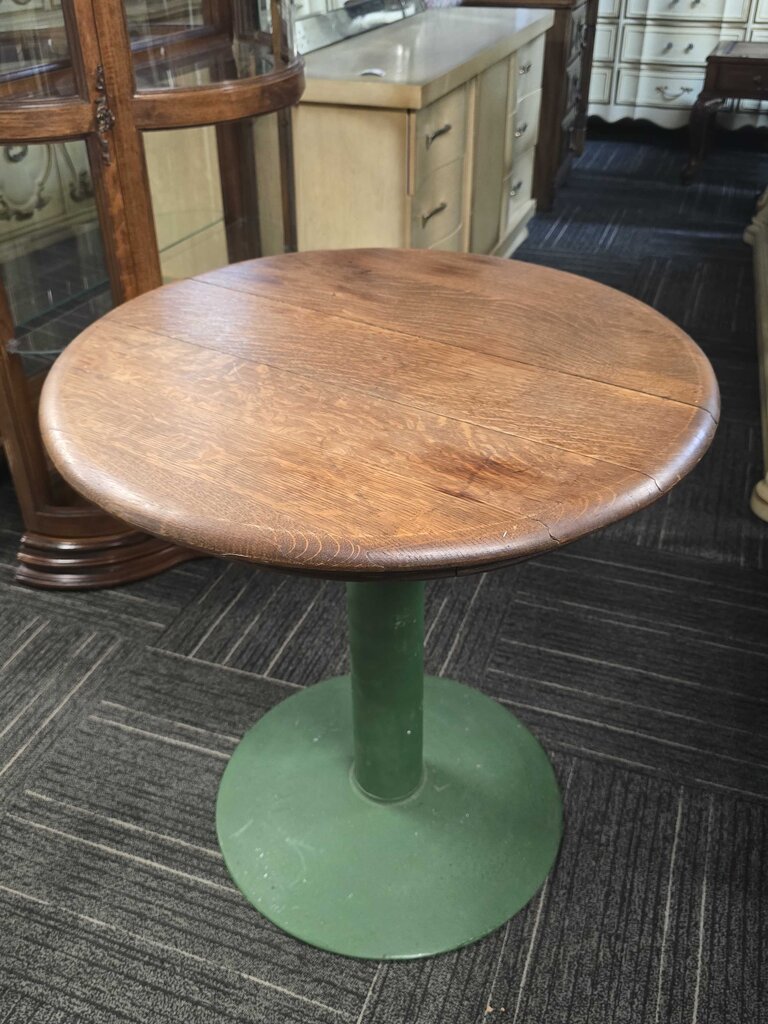 Oak Pedestal Table