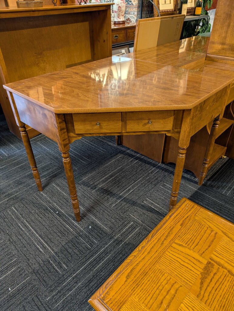 Ethan Allen One Drawer Corner Desk