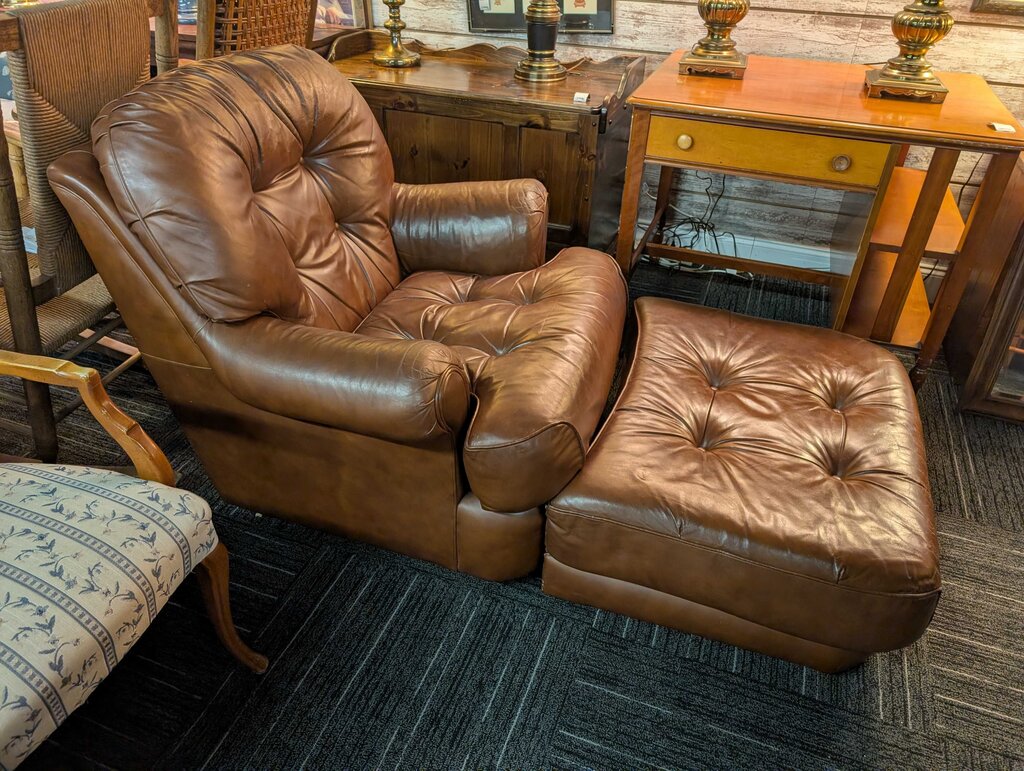 Vintage Leather Chair With Ottoman