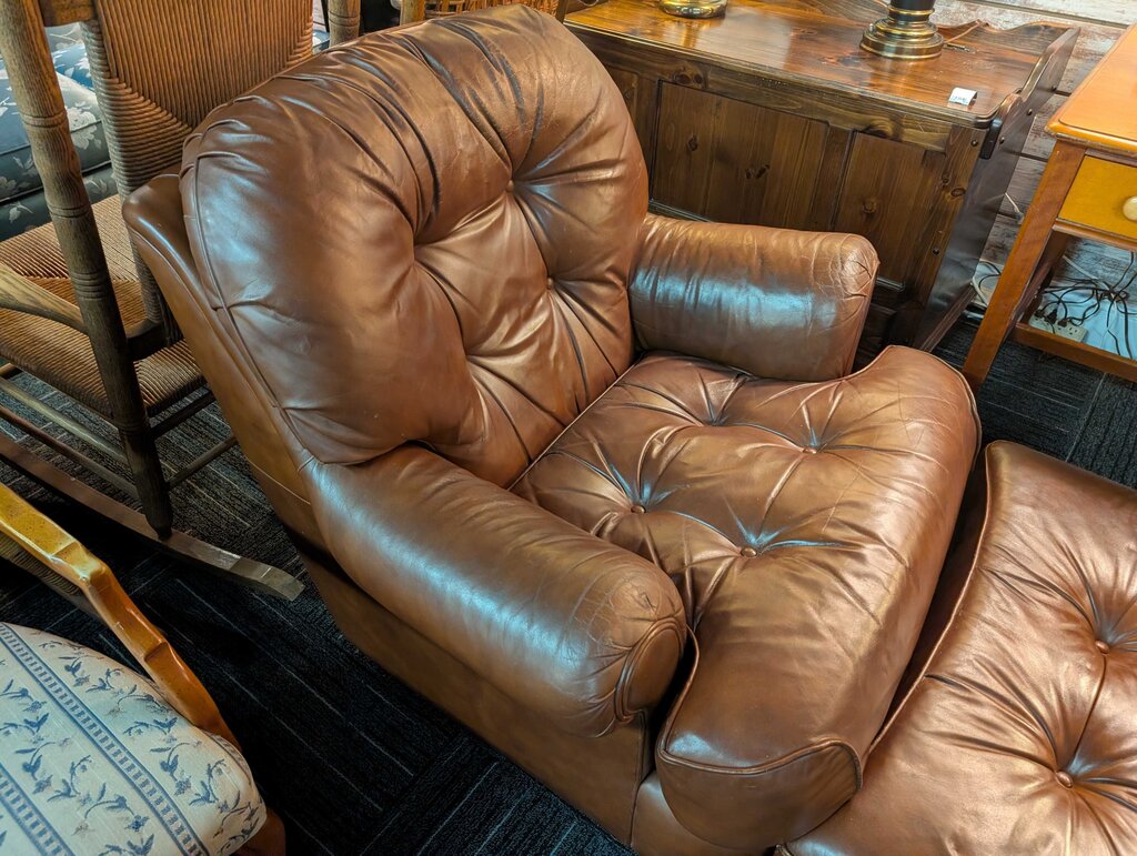 Vintage Leather Chair With Ottoman