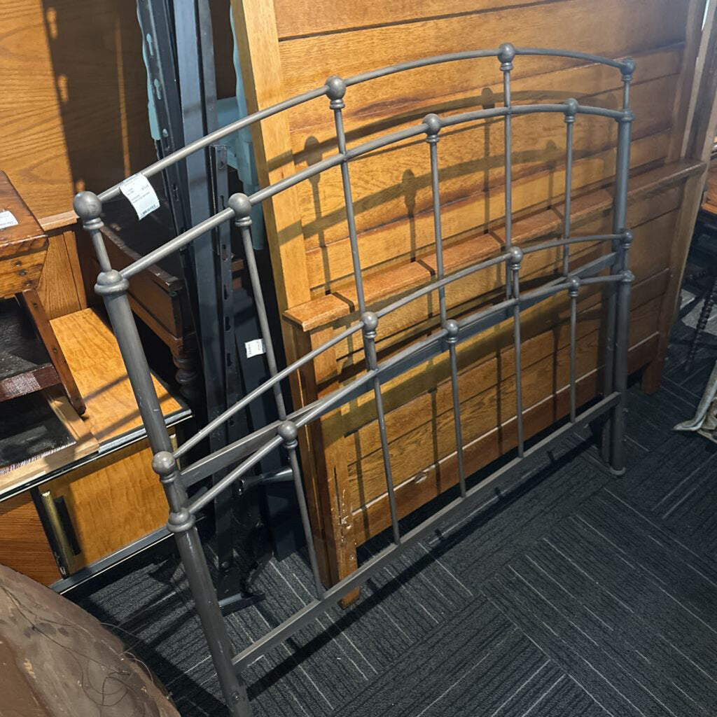 Modern Full Size Bed