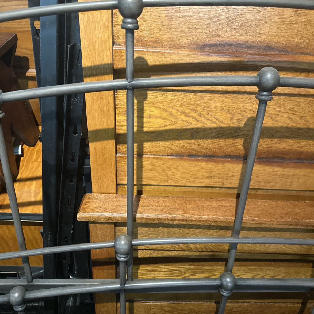 Modern Full Size Bed