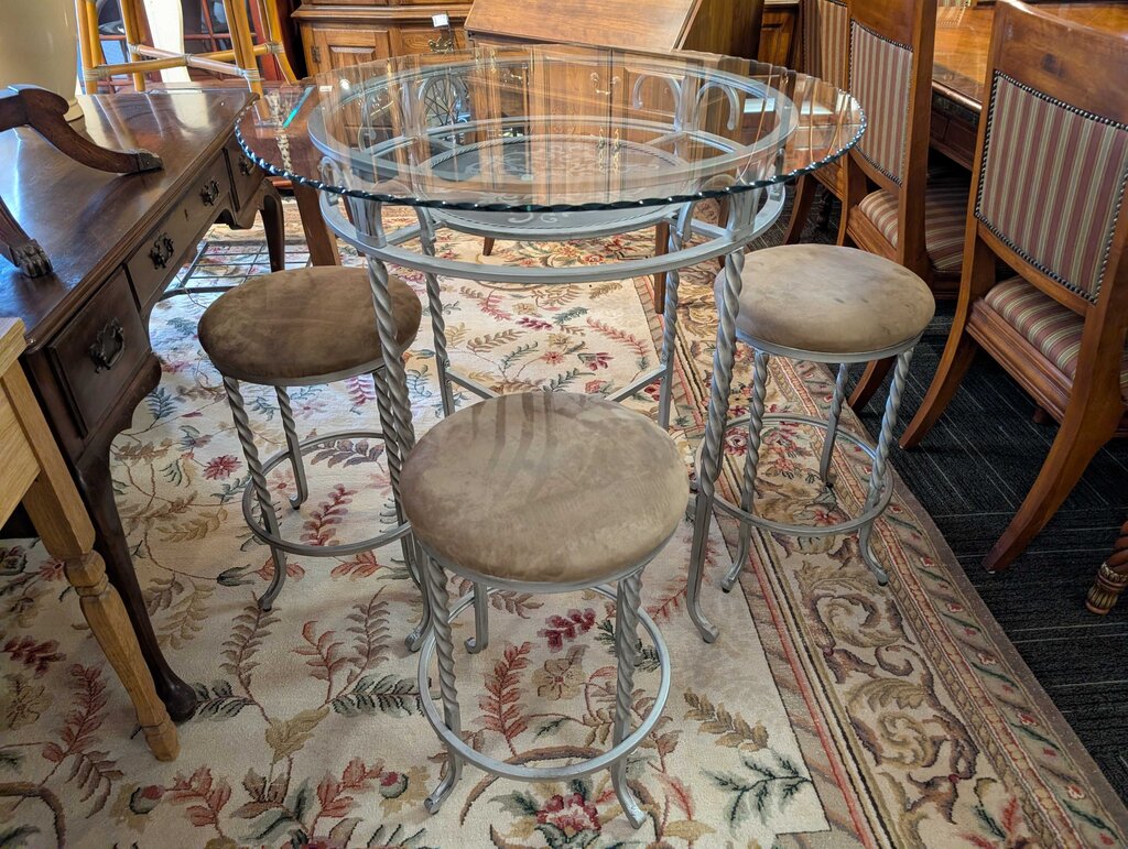 Counter Height Table With Three Stools