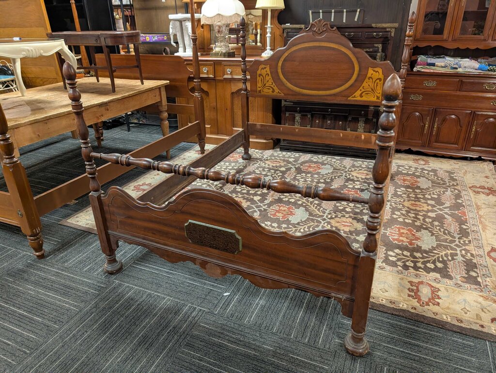 Full Size 1930s Bed