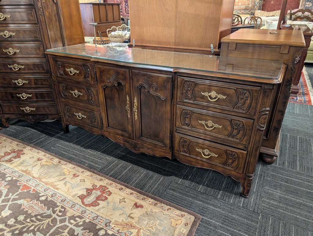 Heritage French Dresser