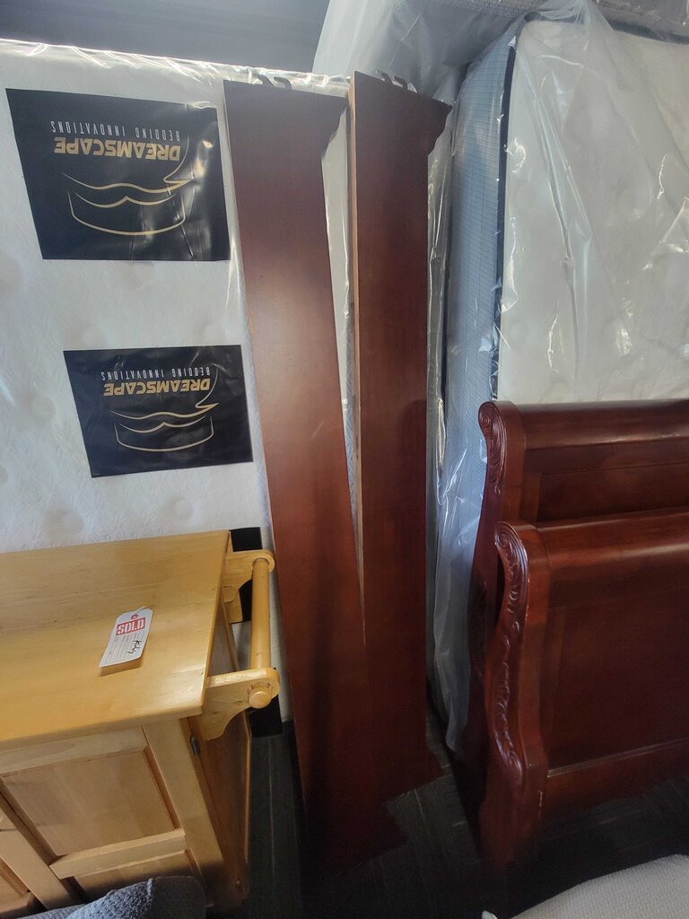 Queen Size Sleigh Bed