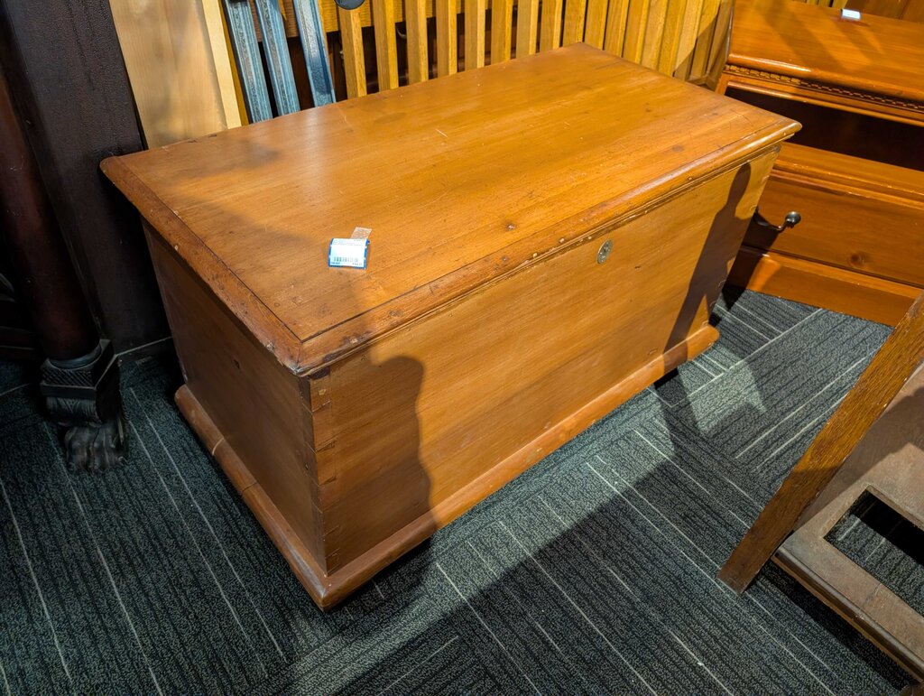 Mid 19th Century Dovetailed Tool Chest