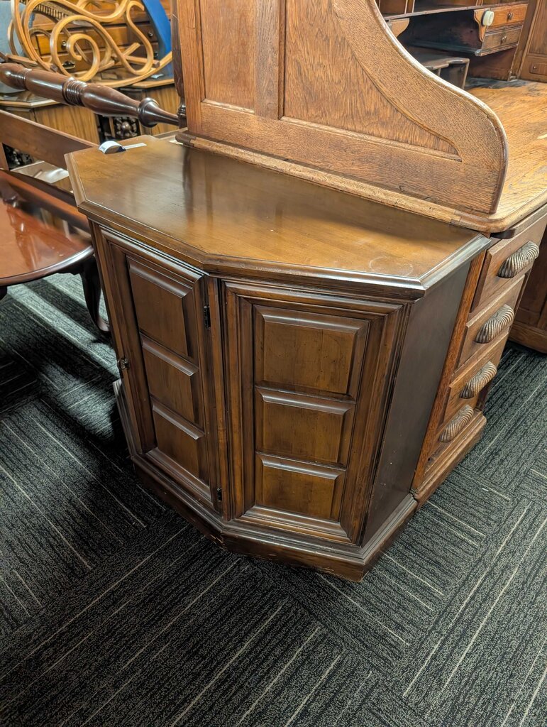 Vintage Foyer Stand