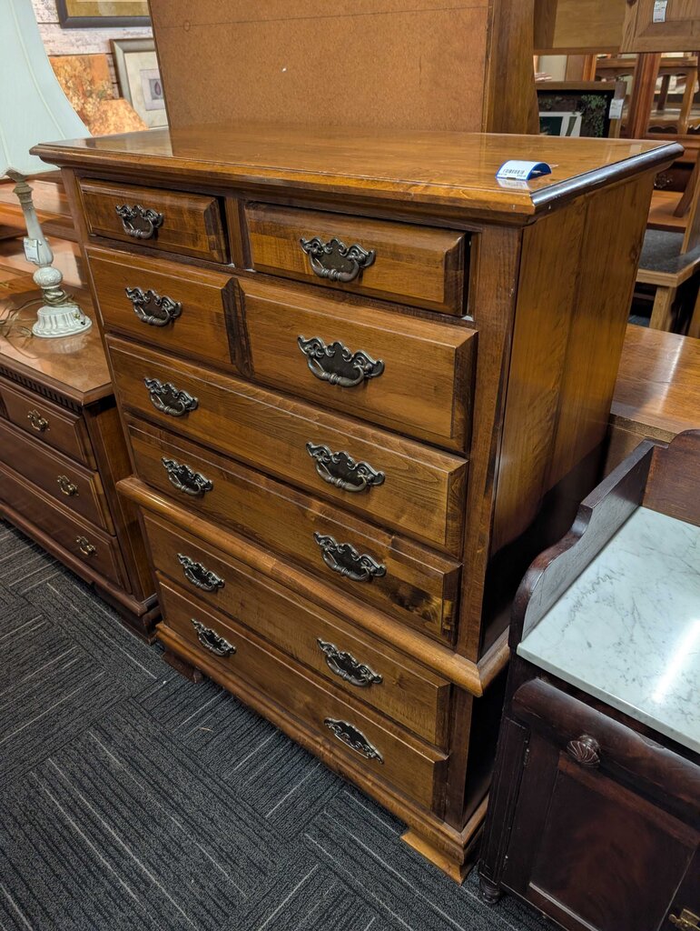 Vintage Chest Of Drawers