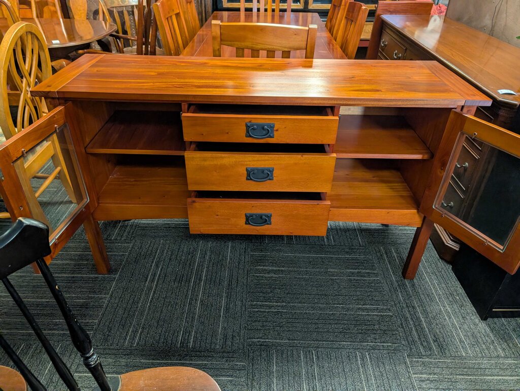 Country Style Sideboard