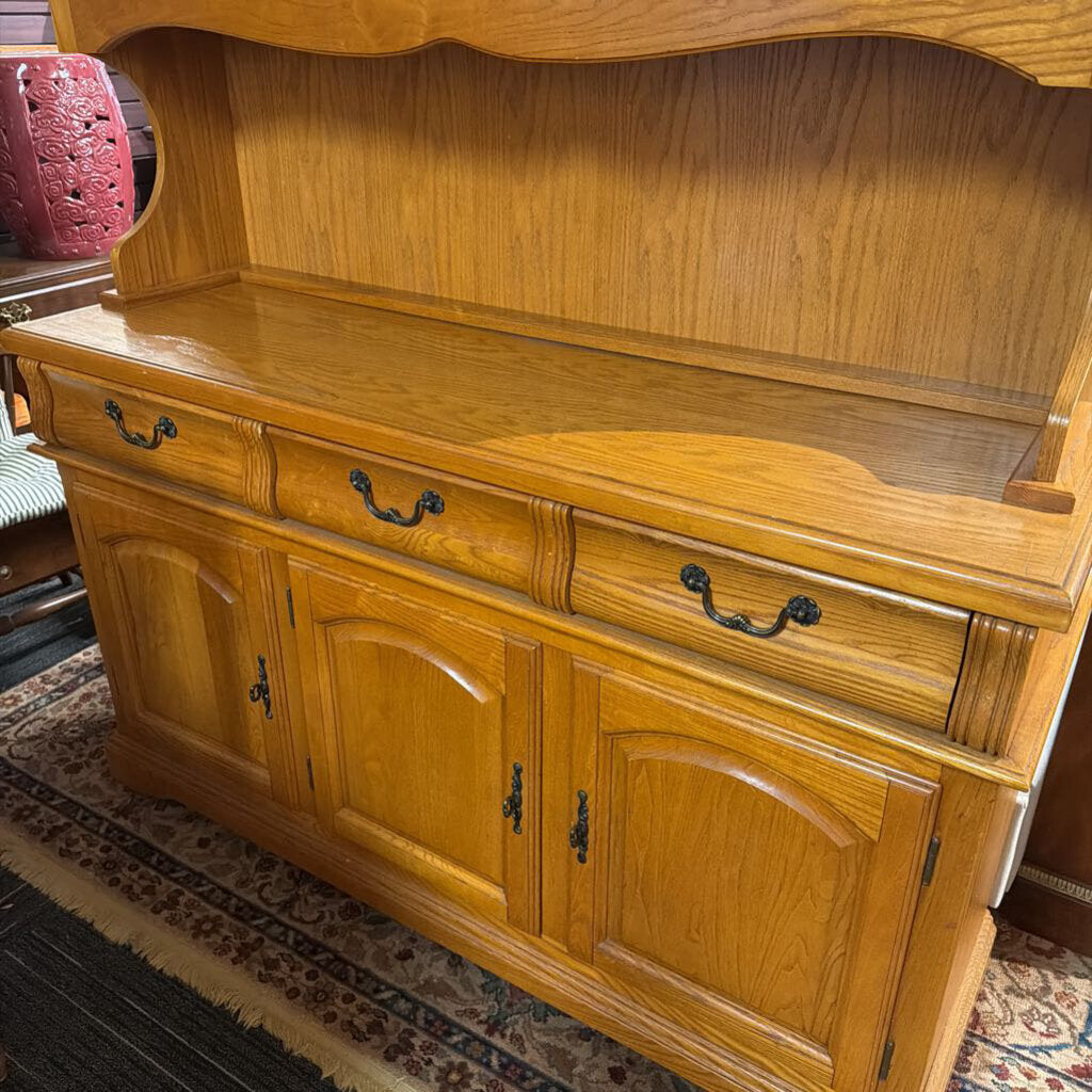 2 Piece Oak Hutch