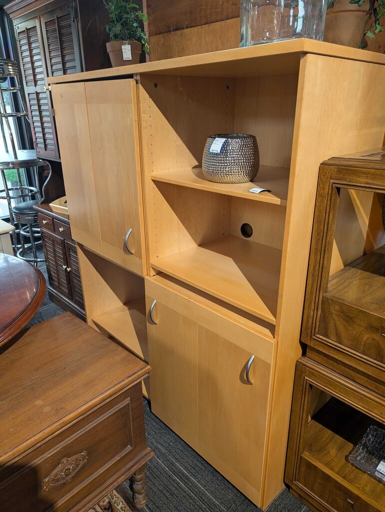 Work Station Cabinet With Pull Out Desk