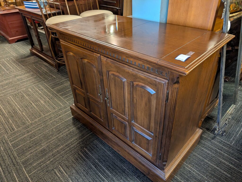 Ethan Allen Server