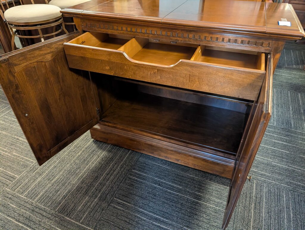 Ethan Allen Server