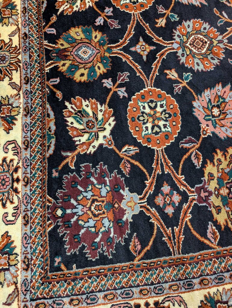 Hand Woven Area Rug (9ft 1" x 12 ft)