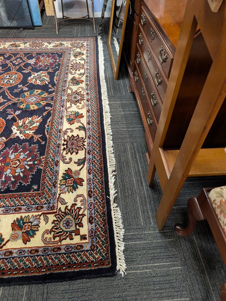 Hand Woven Area Rug (9ft 1" x 12 ft)
