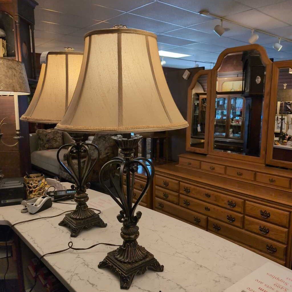Pair of Contemporary Neoclassical Lamps
