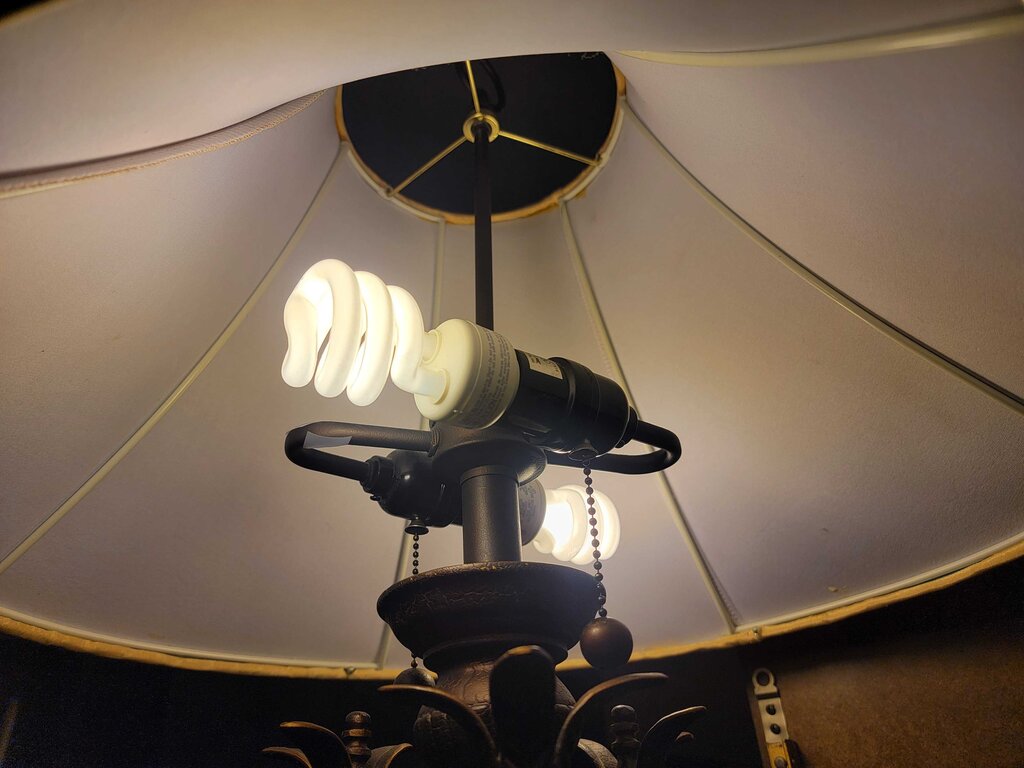 Neoclassical Revival Style Lamp