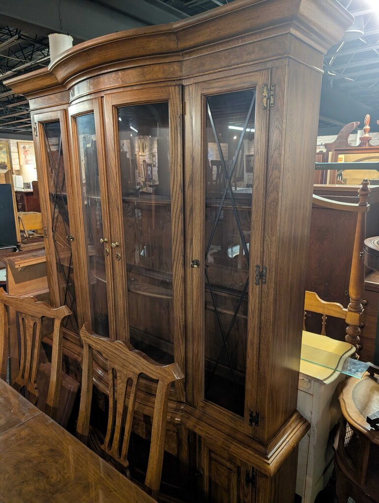 Vintage American Of Martinsville China Cabinet