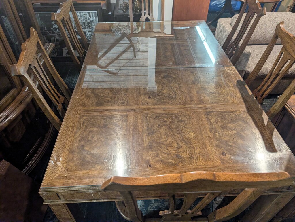 Vintage American Of Martinsville Table With Six Chairs