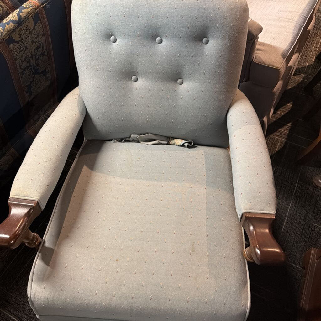 Vintage Recliner With Foostool