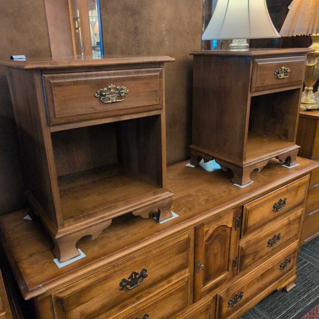 Pair of Maple Nightstands by Moosehead Maple