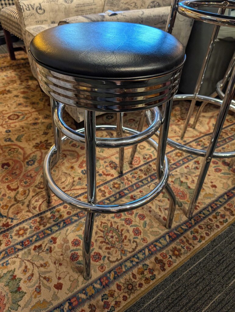 Chrome Round Table w/ Two Bar Stools