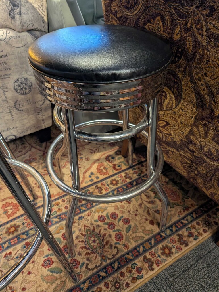 Chrome Round Table w/ Two Bar Stools