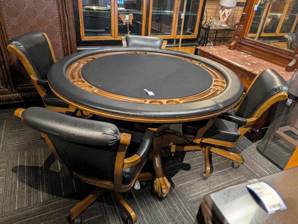 Round Claw Foot Poker / Game Table w / Four Chairs
