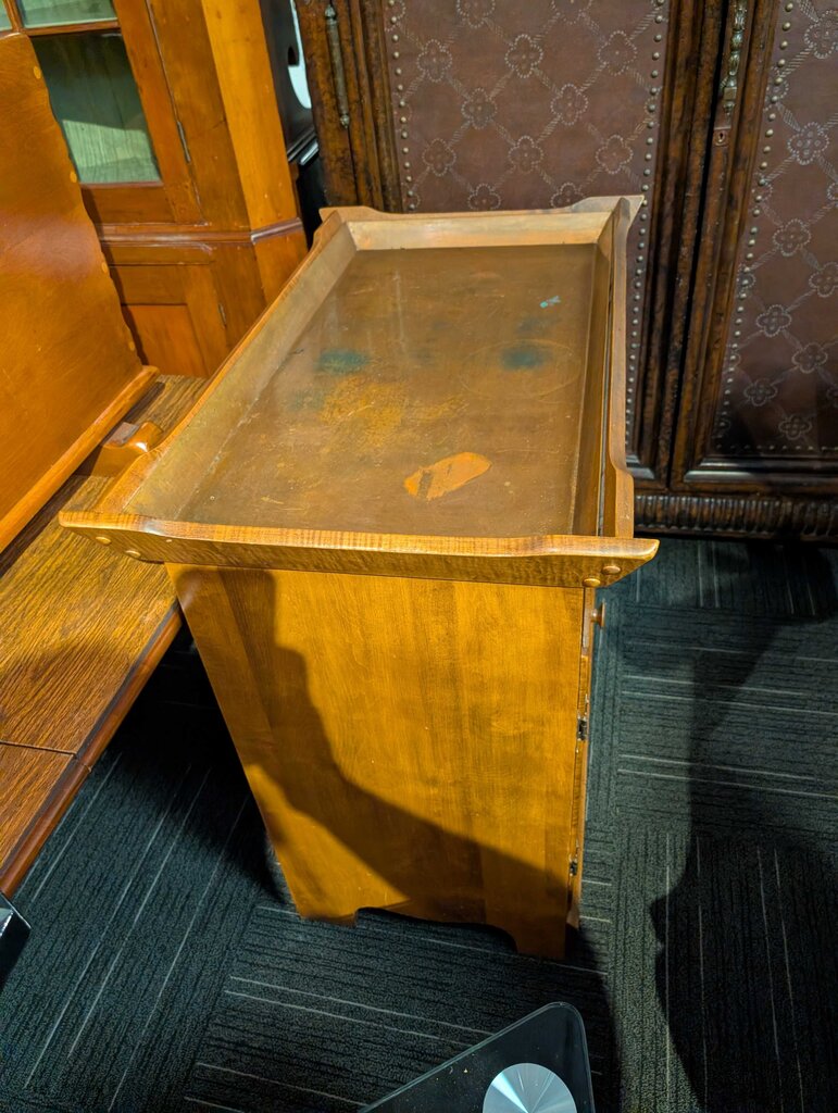 Solid Maple Dry Sink by Moosehead Maple