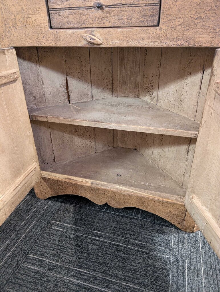 Custom Pennsylvania Country Cupboard by Mark J. Bach, Old Wood Products, constructed from reclaimed antique barn wood and architectural salvage, late 20th century