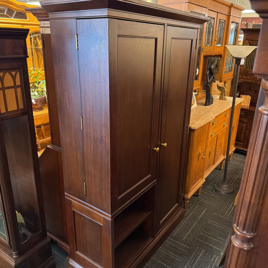Solid Mahogany Gentleman's Wardrobe