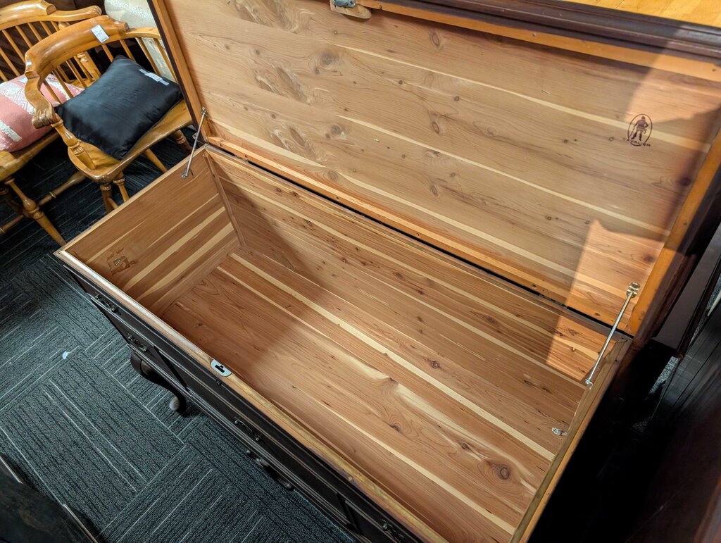 Vintage Mahogany Blanket Chest